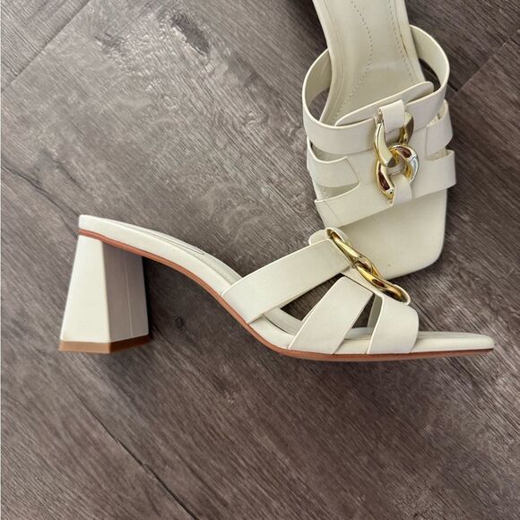 Zara Cream & Gold Sandals - Picture 7 of 7